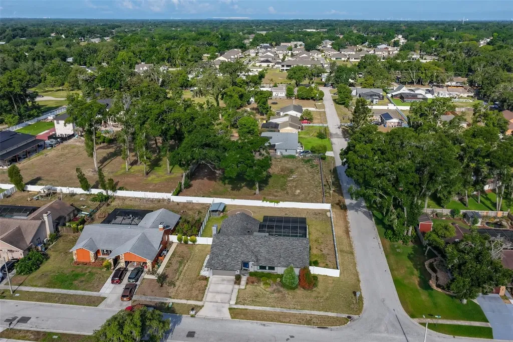 2701 Herndon Street Valrico FL 33596