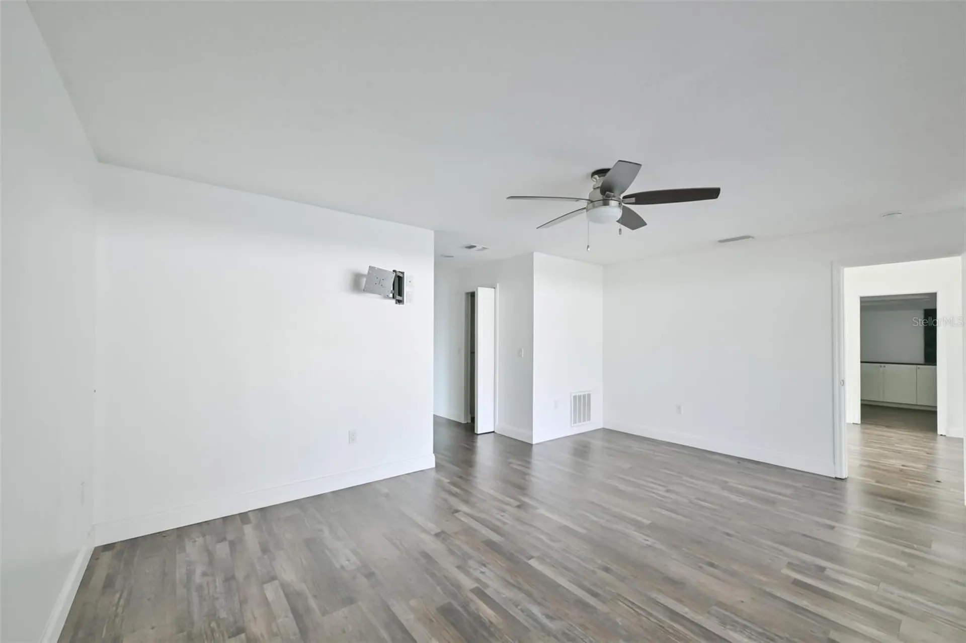 2701 Herndon Street Valrico FL 33596
