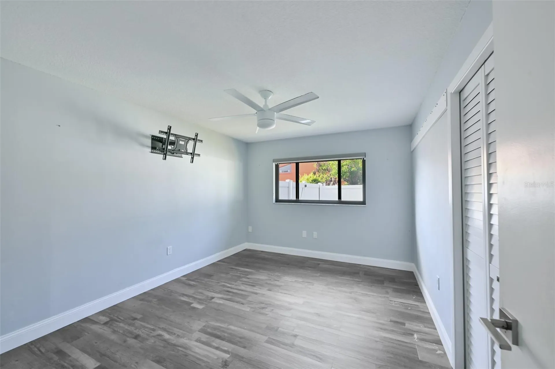 2701 Herndon Street Valrico FL 33596