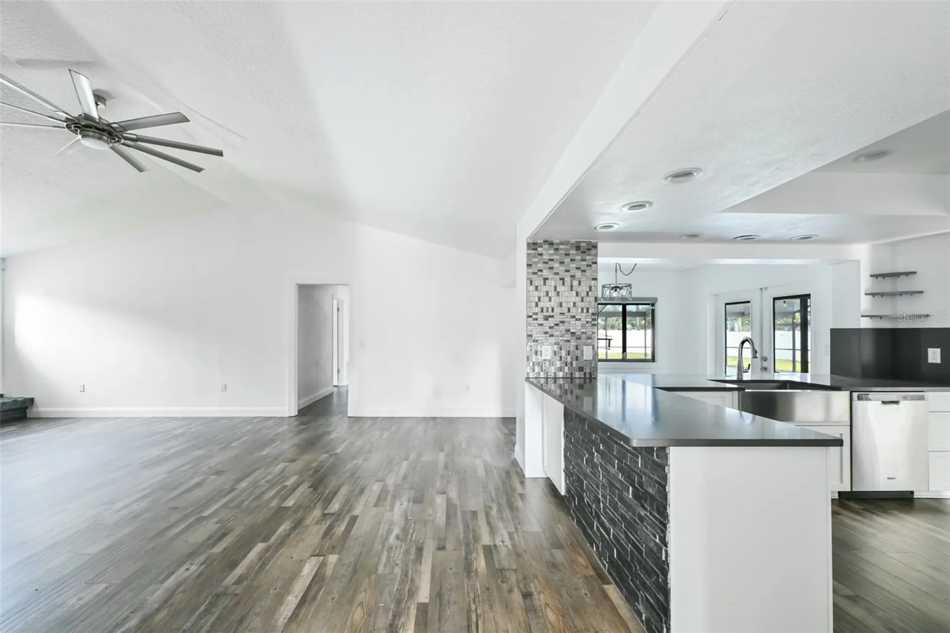 2701 Herndon Street Valrico FL 33596