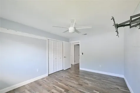 2701 Herndon Street Valrico FL 33596