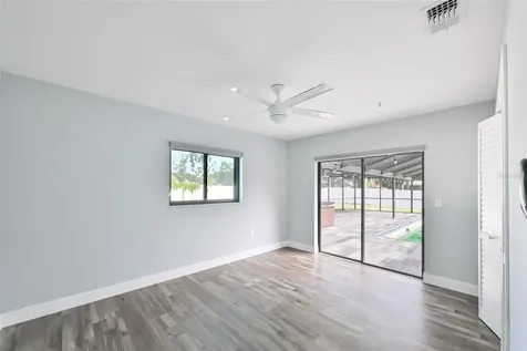 2701 Herndon Street Valrico FL 33596