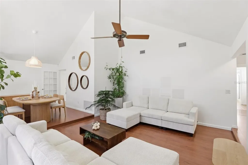 4119 Salmon Drive Orlando FL 32835