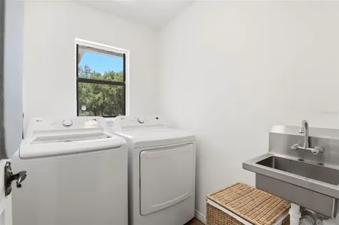 4119 Salmon Drive Orlando FL 32835