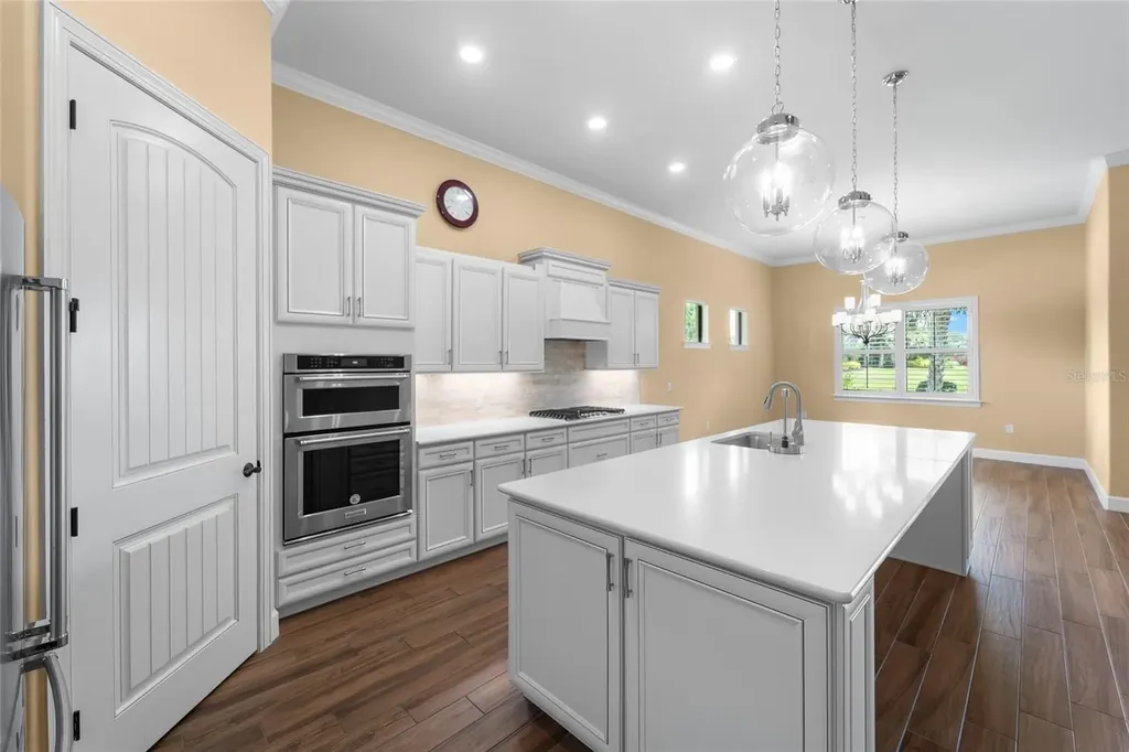 5700 Sweet Leaf Way Sarasota FL 34238