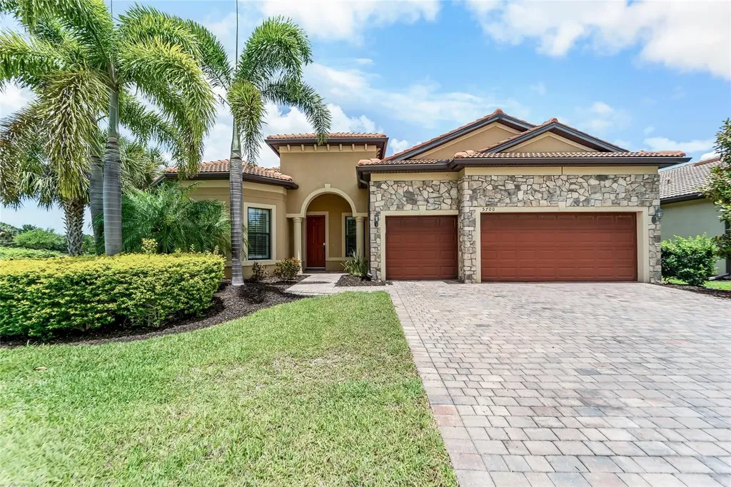 5700 Sweet Leaf Way Sarasota FL 34238