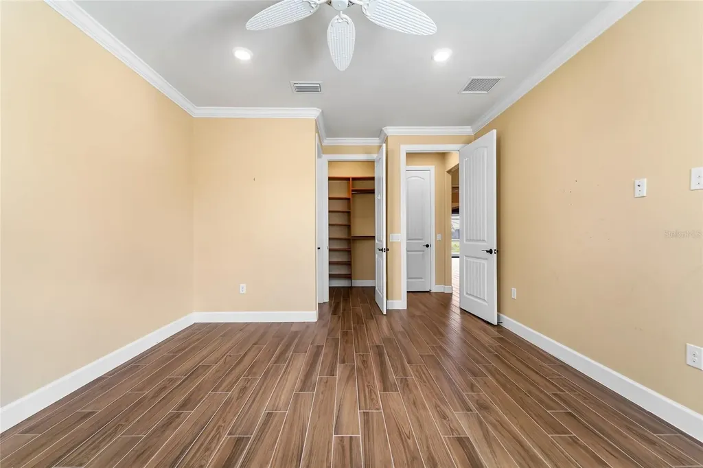 5700 Sweet Leaf Way Sarasota FL 34238