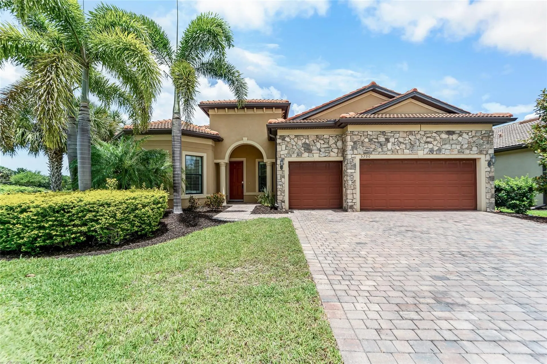 5700 Sweet Leaf Way Sarasota FL 34238