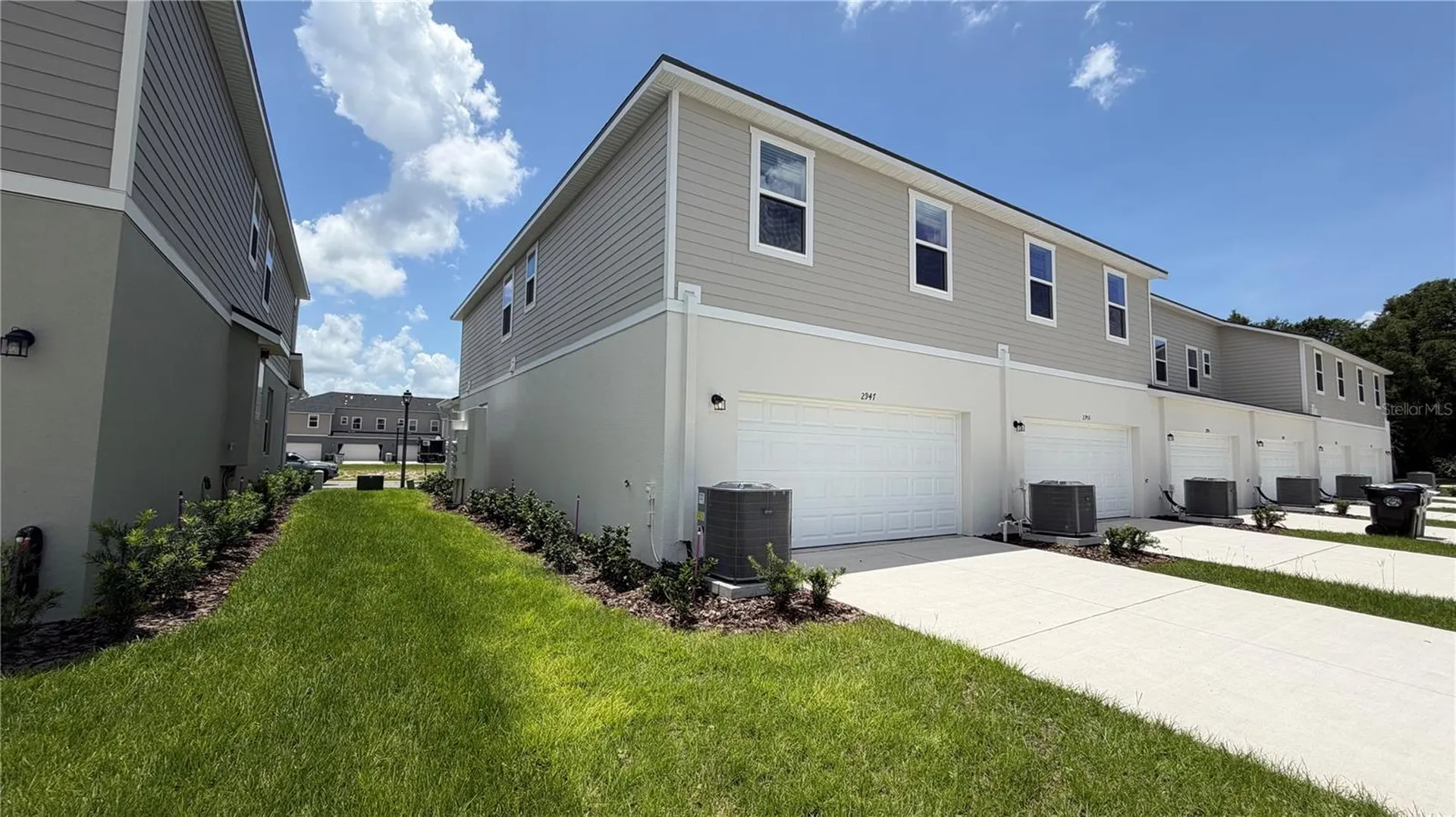 2947 Camellia Flower Street Apopka FL 32703
