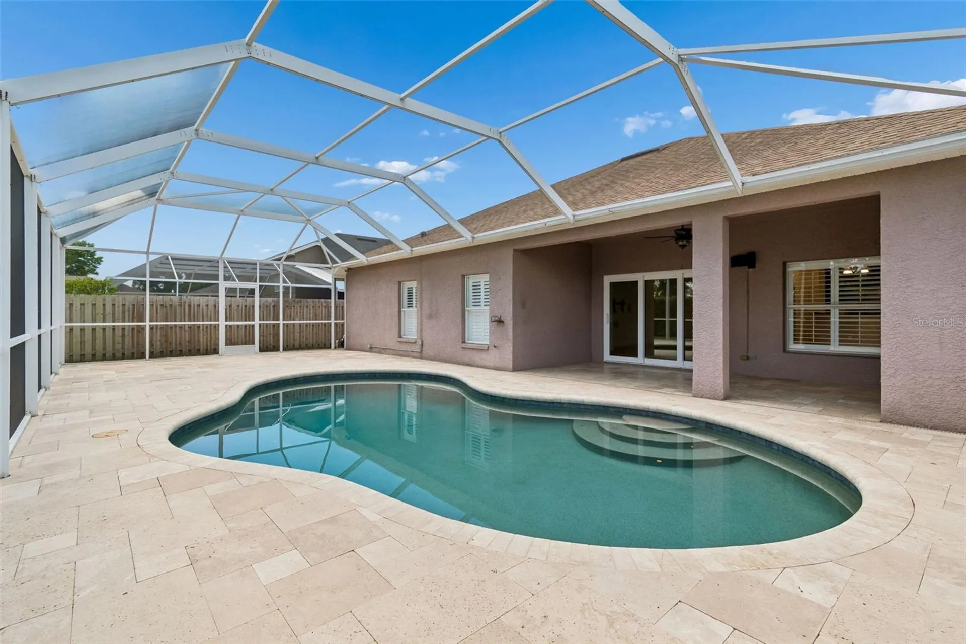 10507 Weybridge Drive Tampa FL 33626