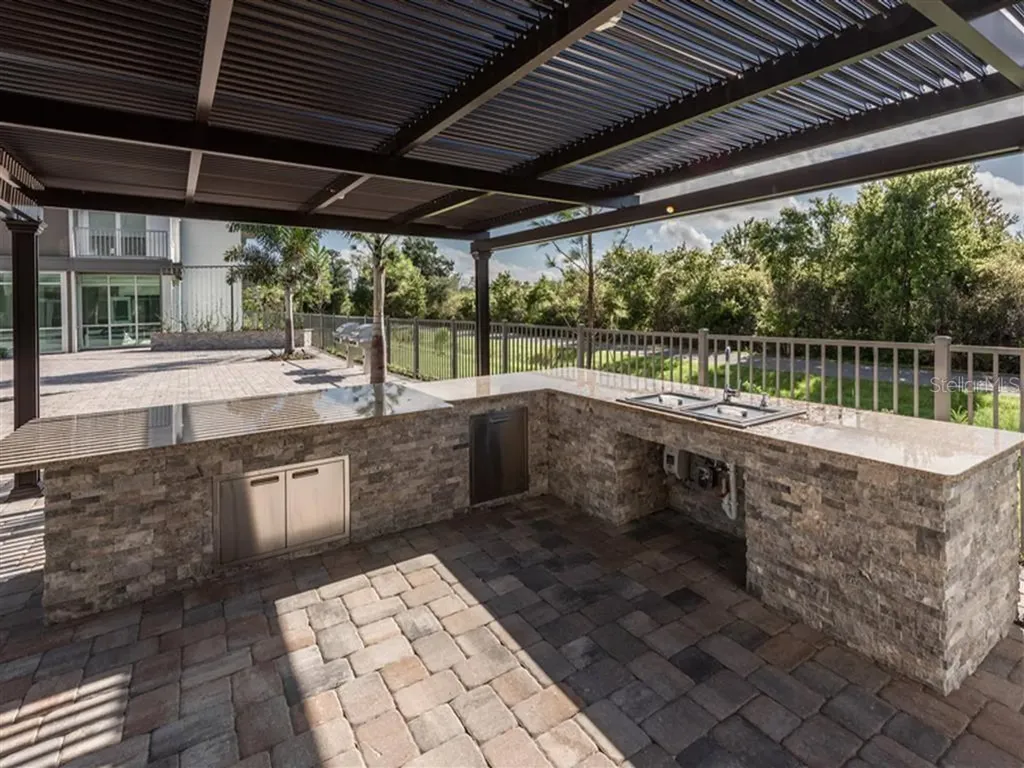 1185 S Pinellas Avenue Tarpon Springs FL 34689