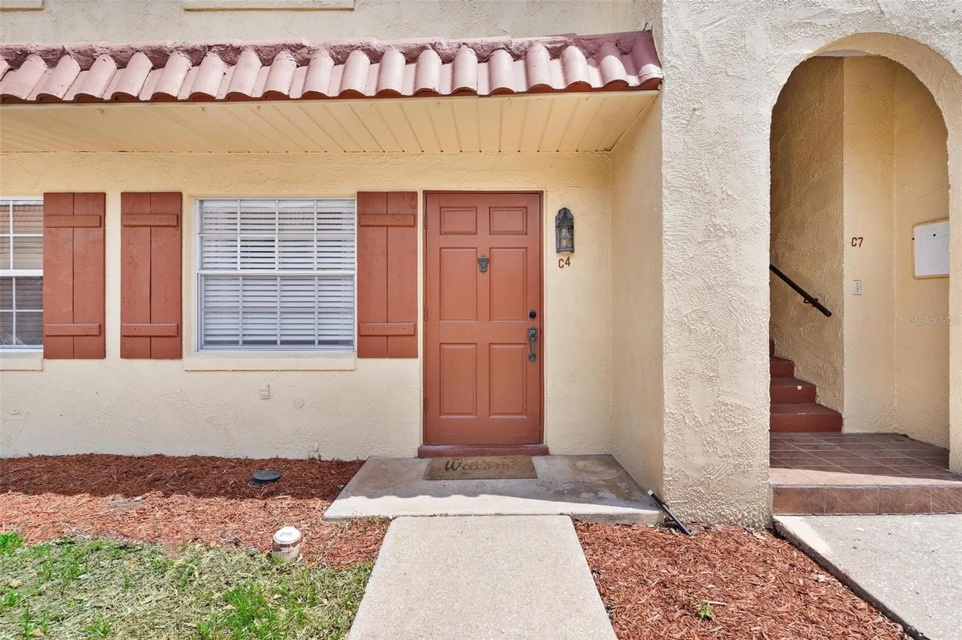 1112 W Main Street Leesburg FL 34748