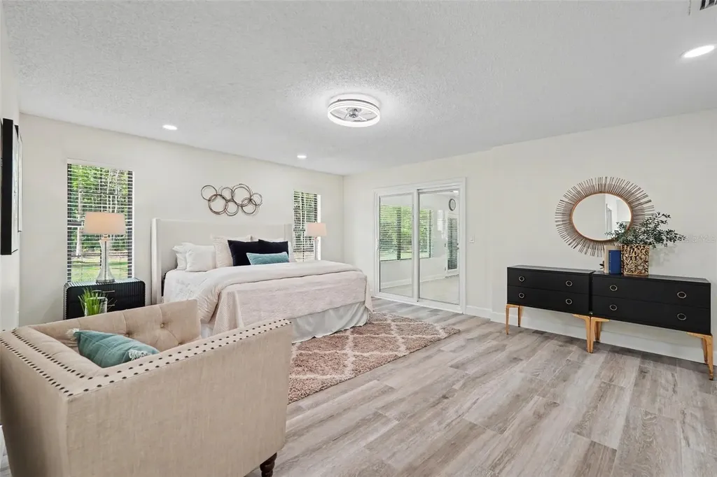 1015 Hastings Court Lutz FL 33548