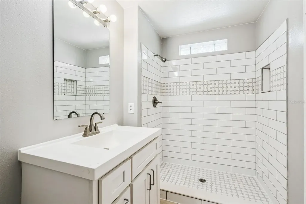 5235 Florida Holly Drive Orlando FL 32811