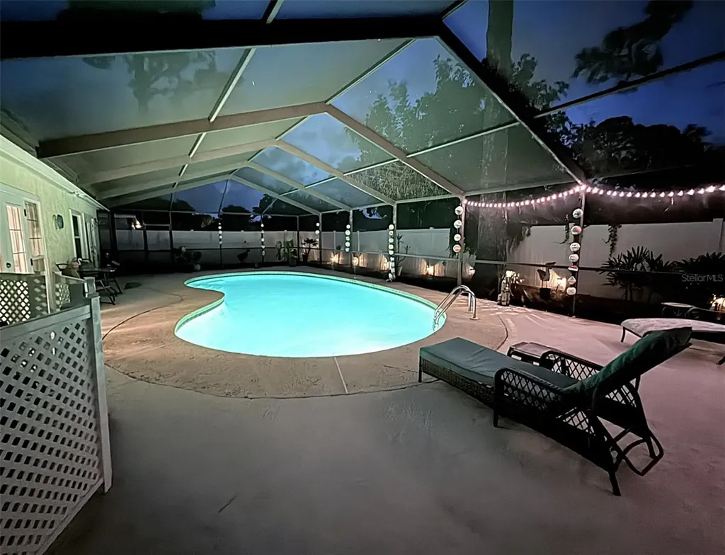 13569 91st Avenue Seminole FL 33776