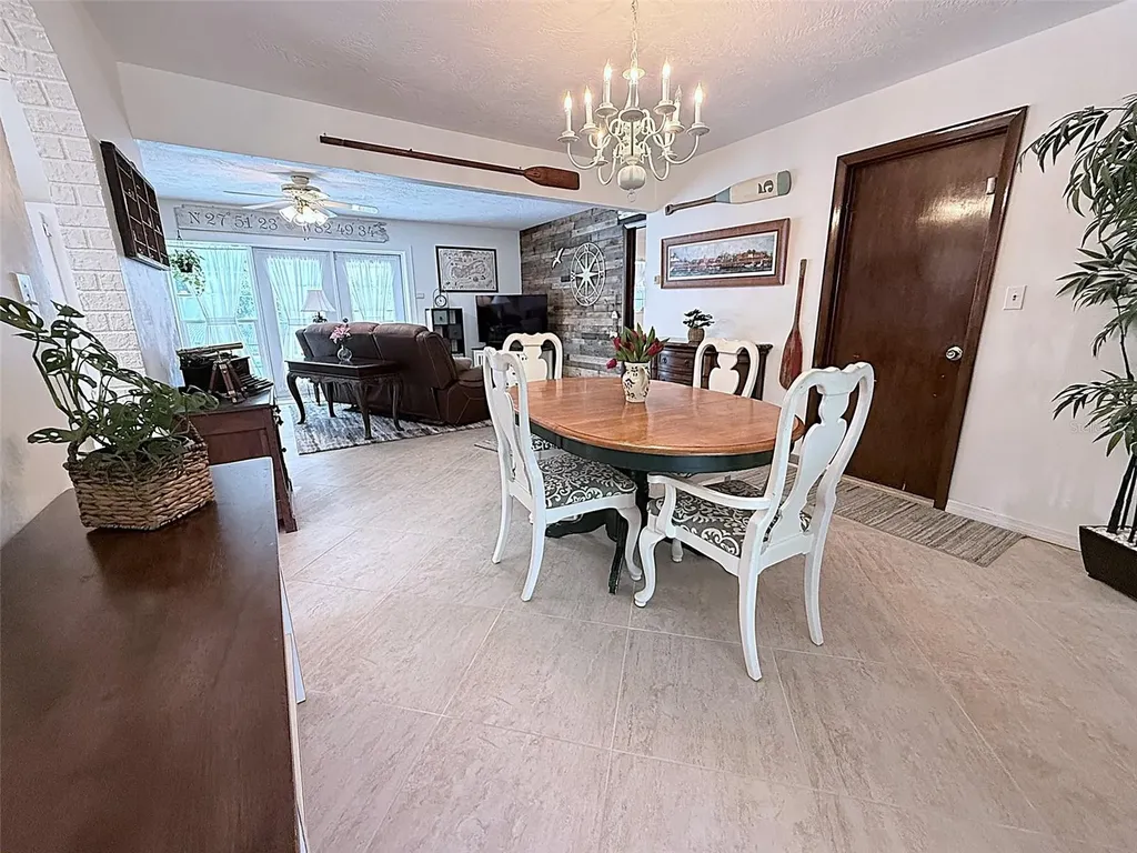 13569 91st Avenue Seminole FL 33776