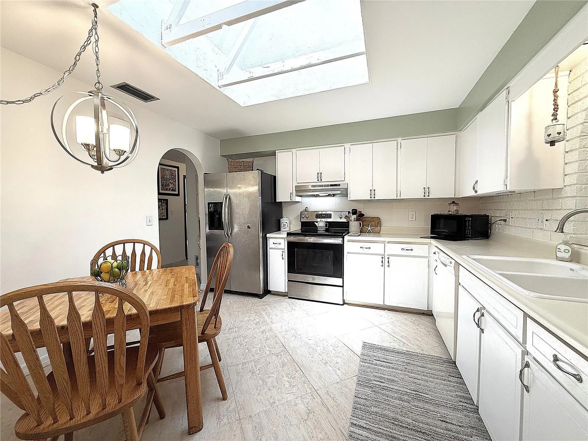 13569 91st Avenue Seminole FL 33776