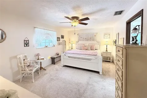13569 91st Avenue Seminole FL 33776