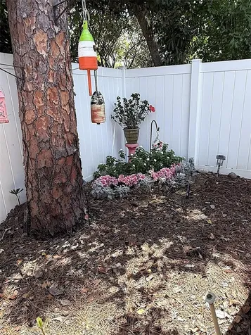 13569 91st Avenue Seminole FL 33776