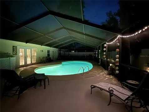 13569 91st Avenue Seminole FL 33776