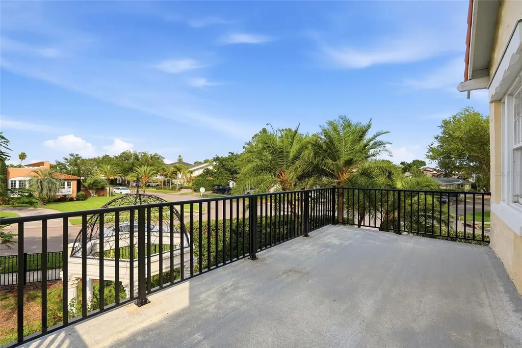 190 Bosphorous Avenue Tampa FL 33606
