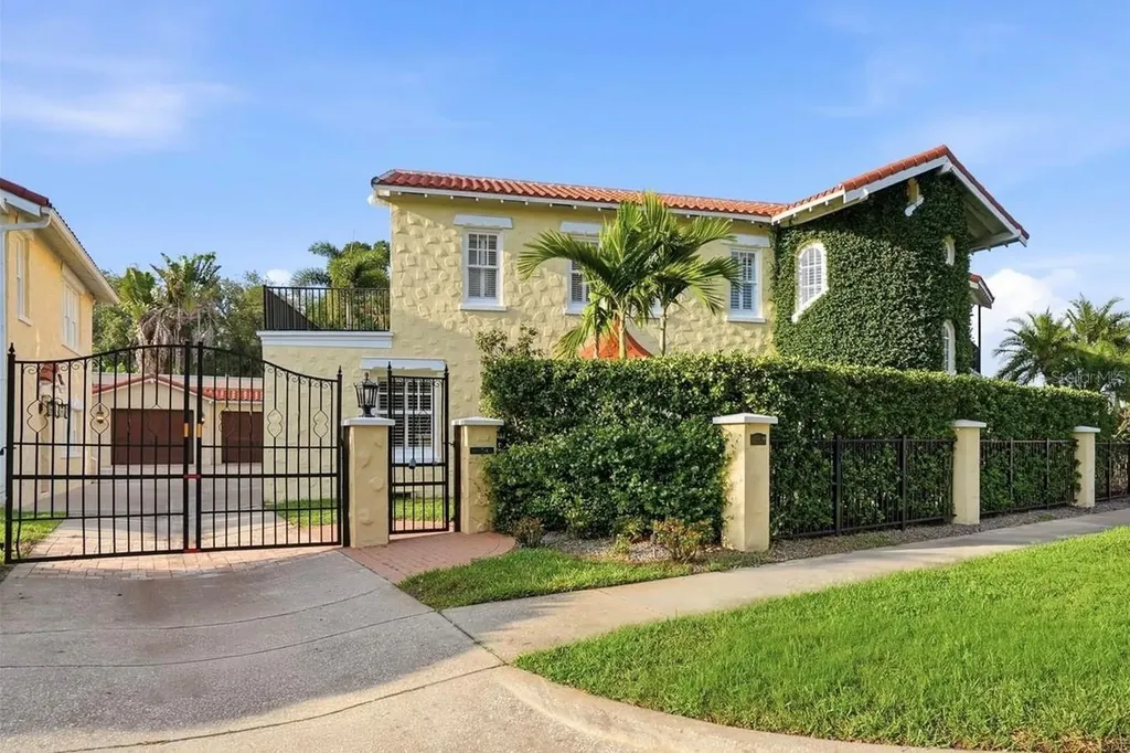 190 Bosphorous Avenue Tampa FL 33606