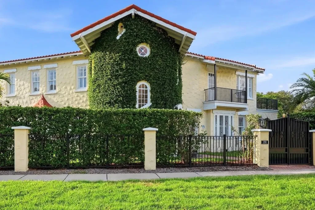 190 Bosphorous Avenue Tampa FL 33606
