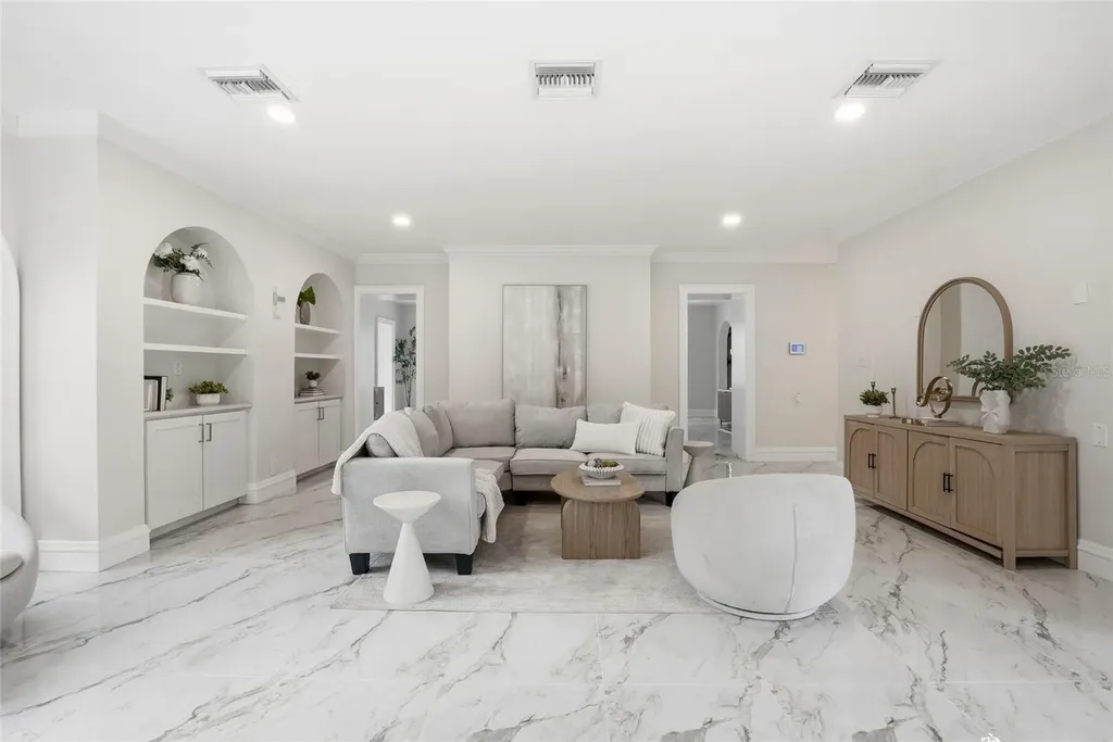 190 Bosphorous Avenue Tampa FL 33606