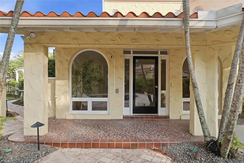 190 Bosphorous Avenue Tampa FL 33606