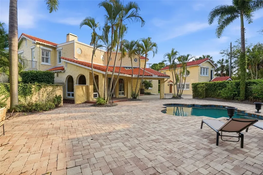 190 Bosphorous Avenue Tampa FL 33606