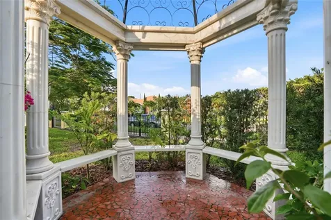 190 Bosphorous Avenue Tampa FL 33606