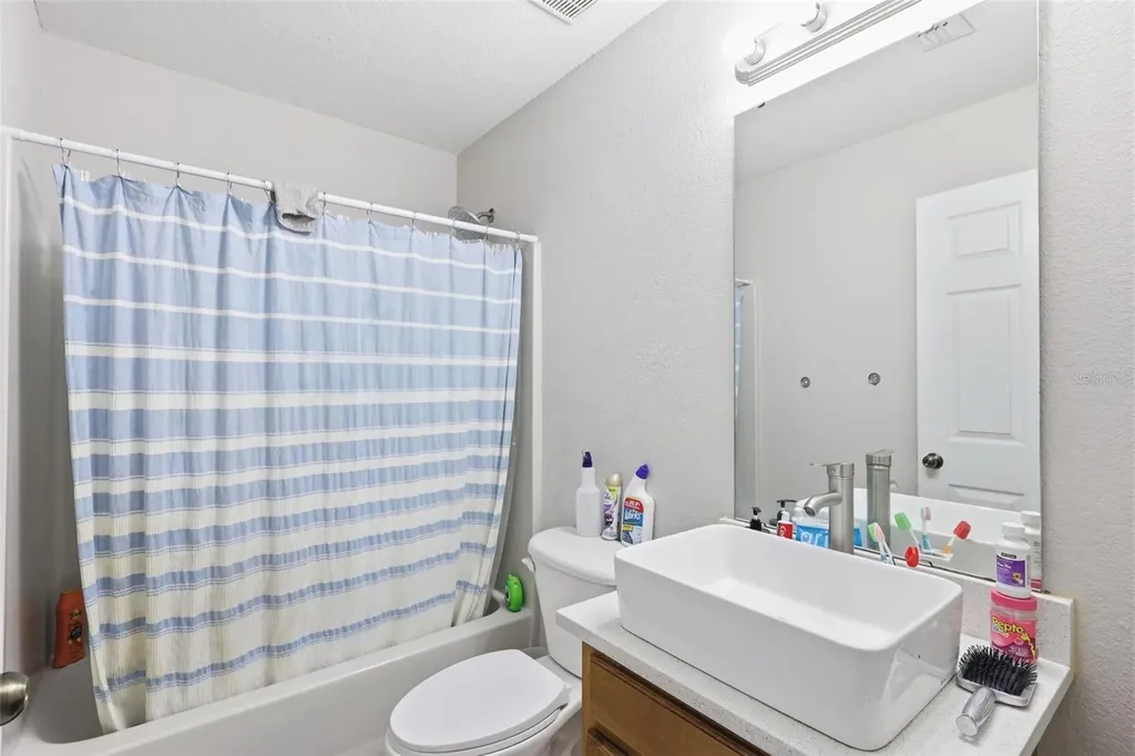 145 & 147 Rebecca Drive NE Winter Haven FL 33881