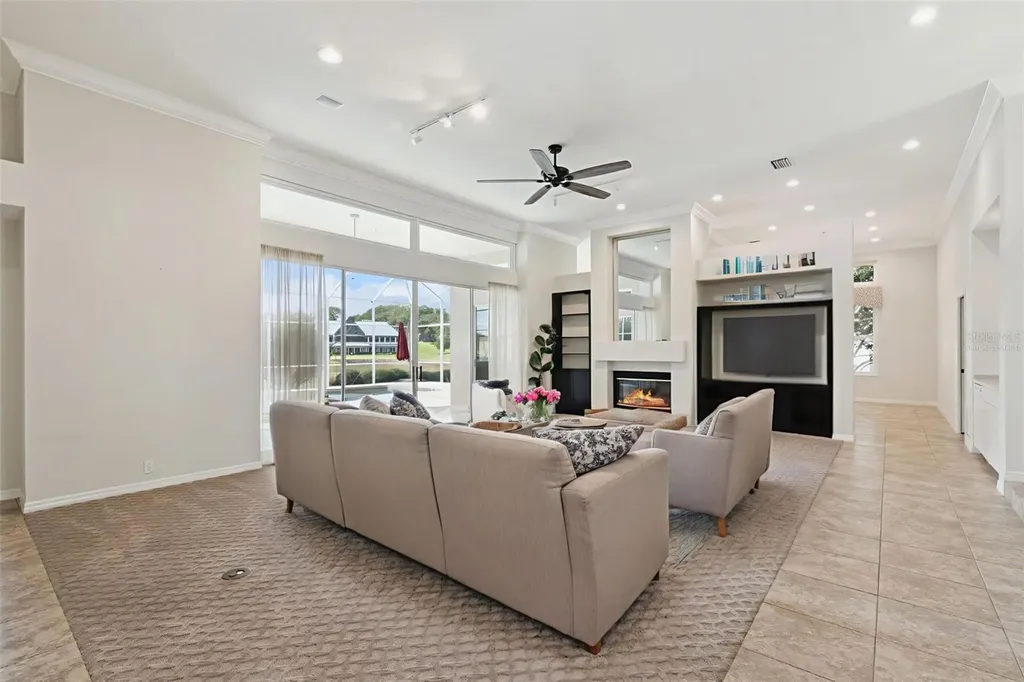 223 Promenade Circle Lake Mary FL 32746