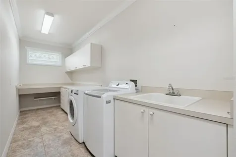 223 Promenade Circle Lake Mary FL 32746