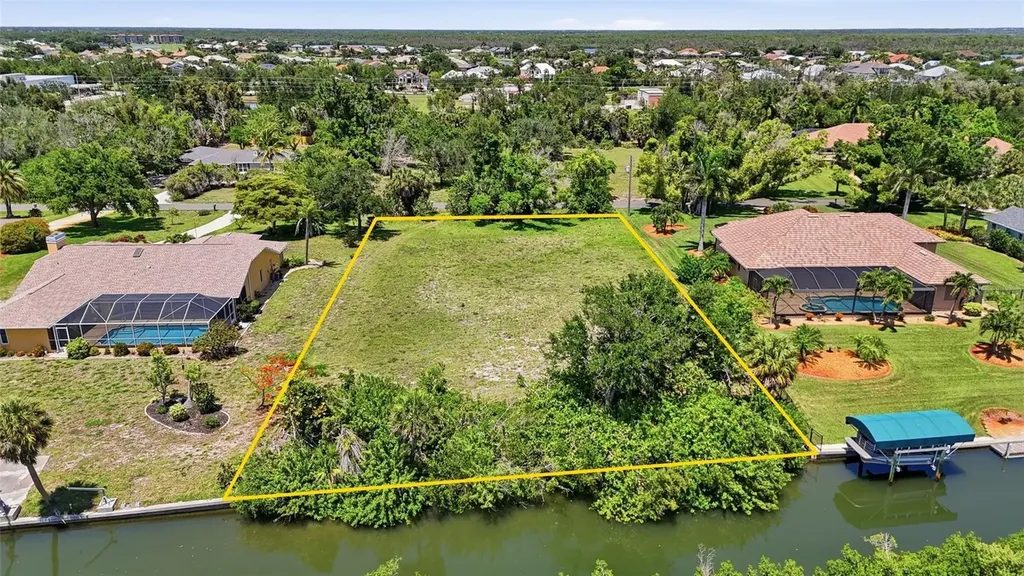 305 Spaniards Road Placida FL 33946