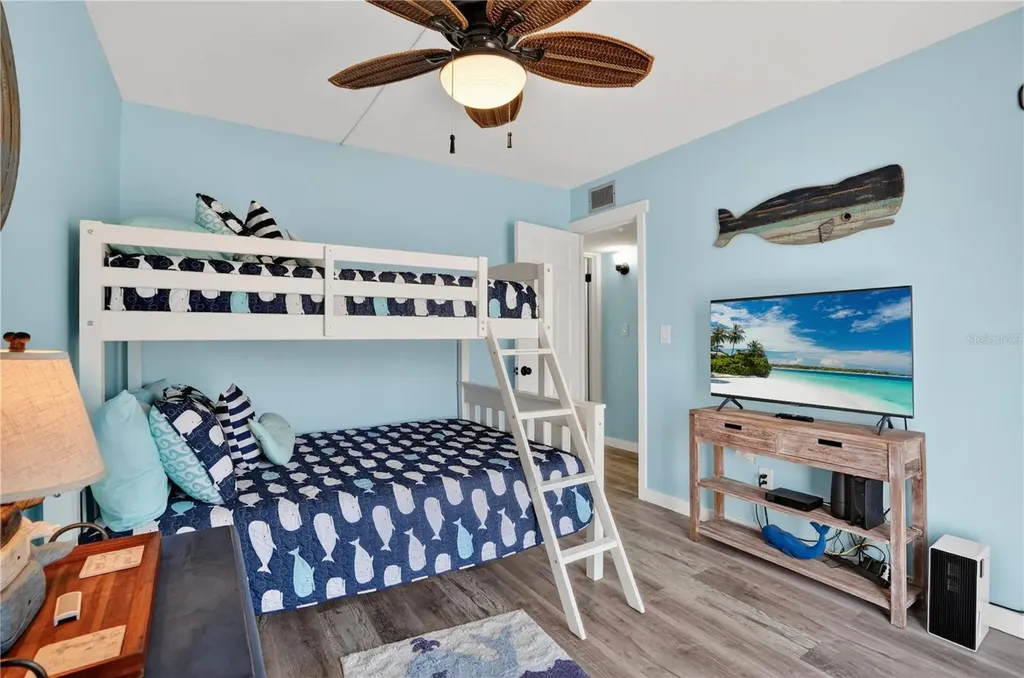 117 7th Street N Bradenton Beach FL 34217