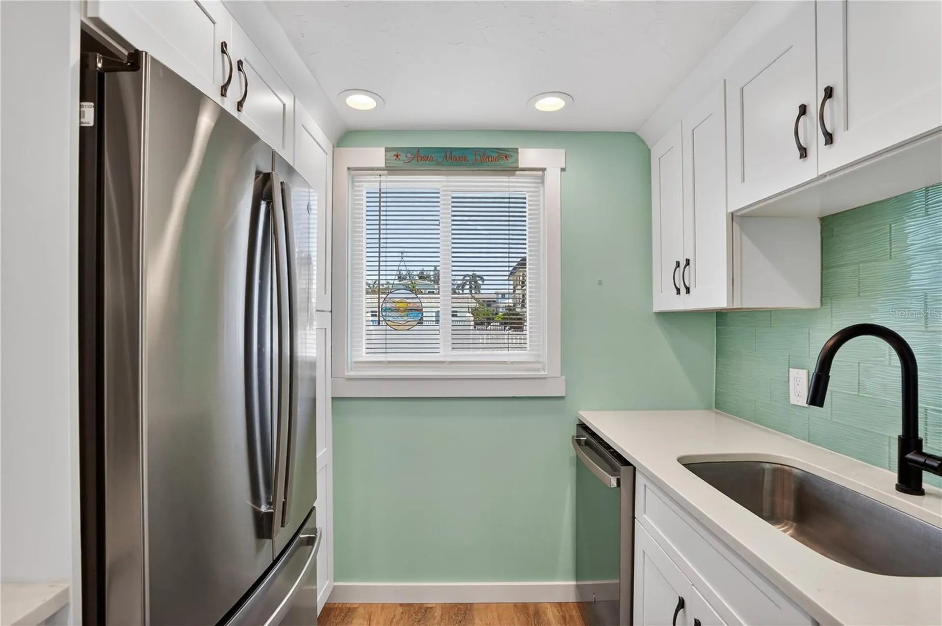 117 7th Street N Bradenton Beach FL 34217