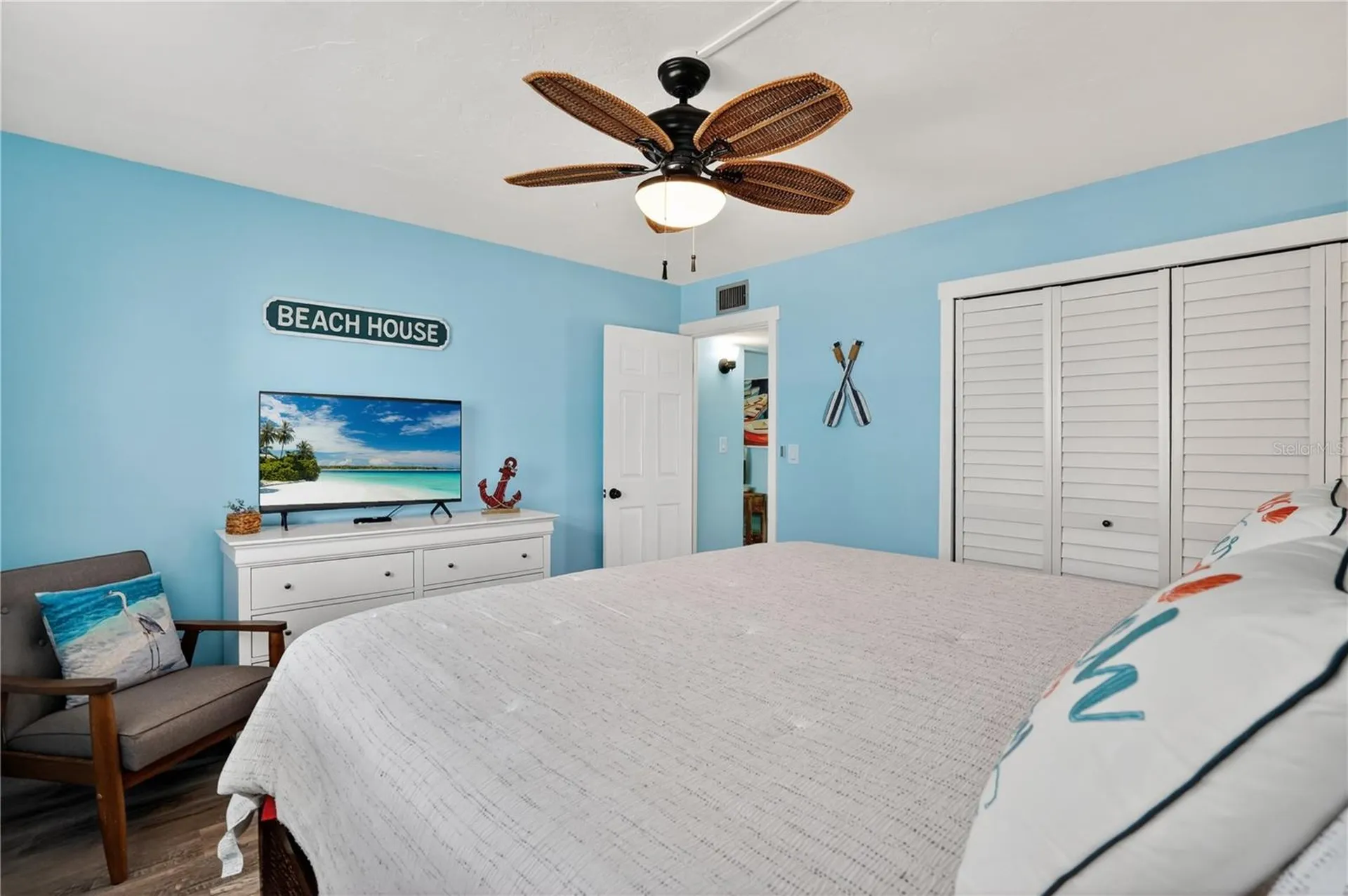 117 7th Street N Bradenton Beach FL 34217