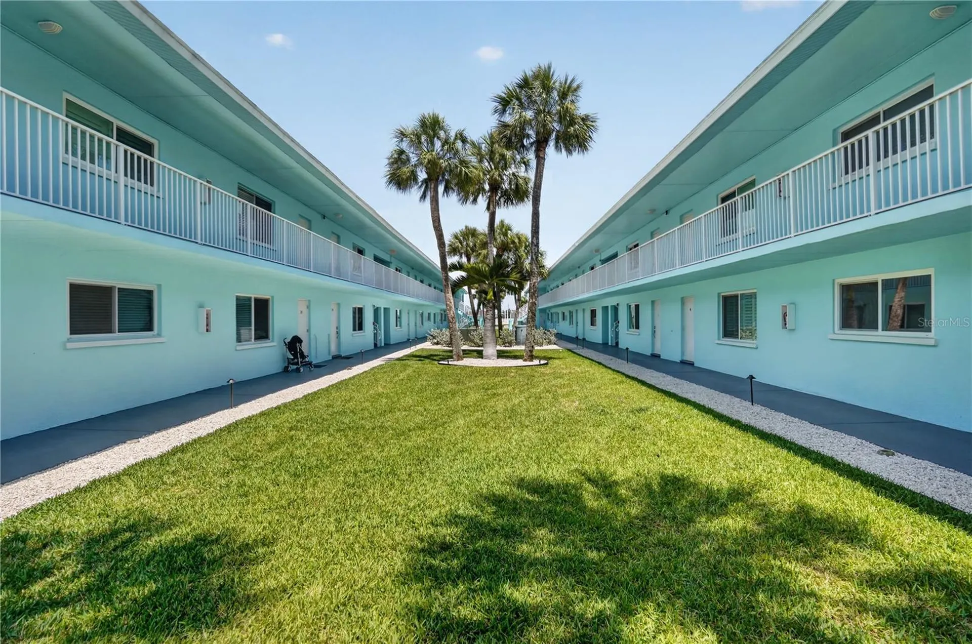 117 7th Street N Bradenton Beach FL 34217