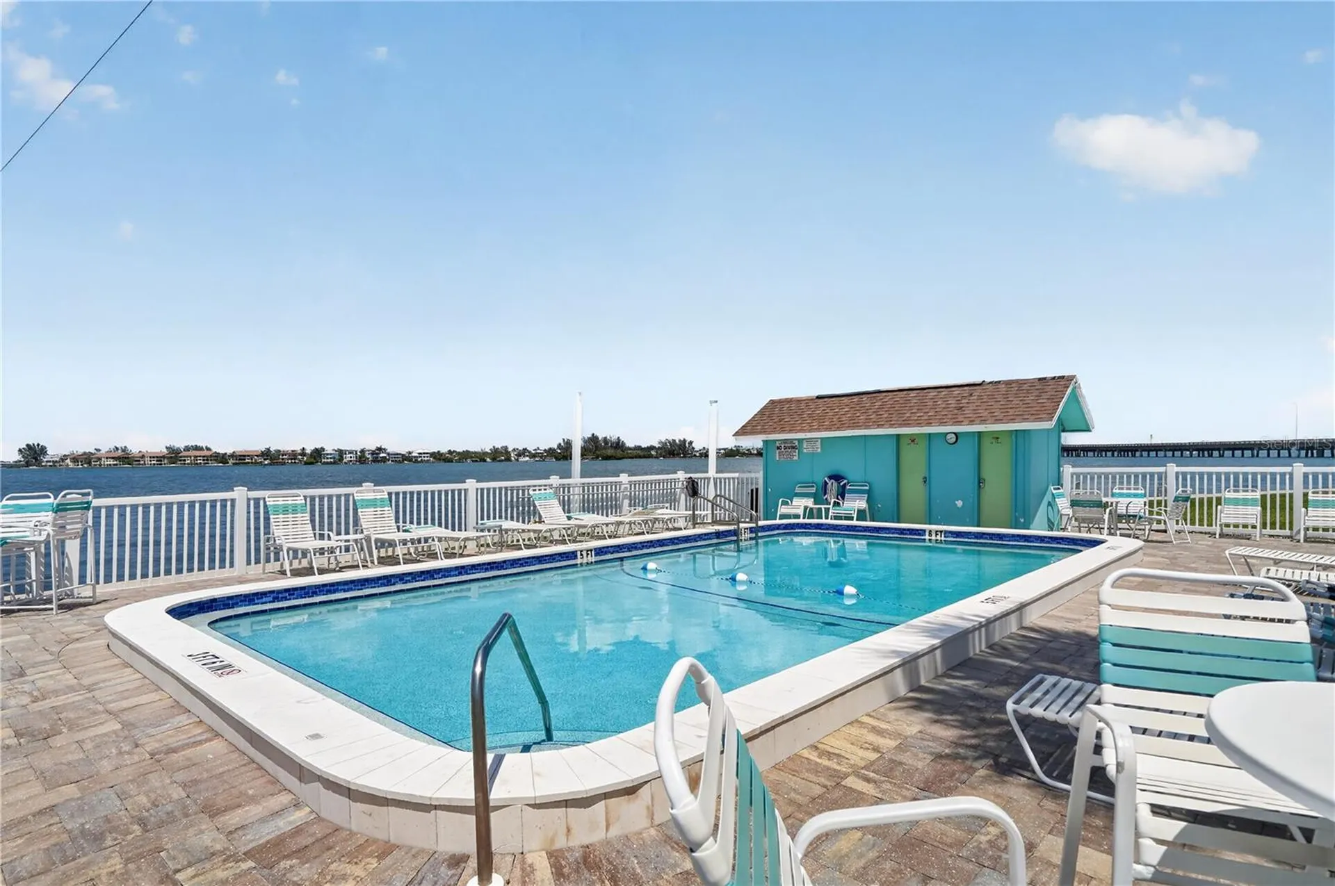 117 7th Street N Bradenton Beach FL 34217