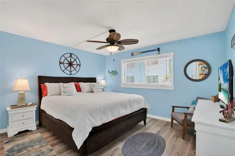 117 7th Street N Bradenton Beach FL 34217
