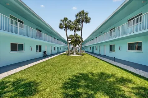 117 7th Street N Bradenton Beach FL 34217
