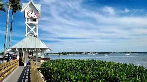 117 7th Street N Bradenton Beach FL 34217