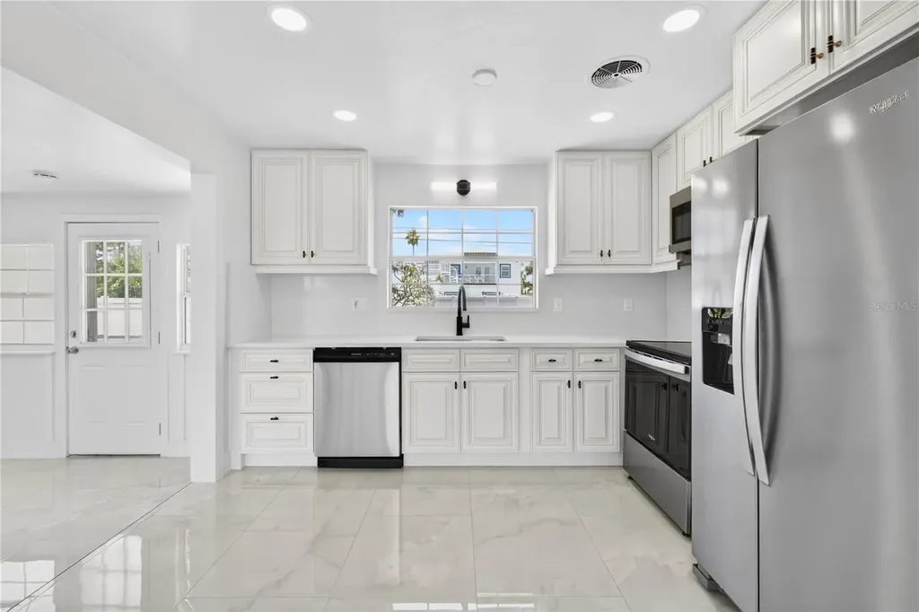 260 42nd Avenue St Pete Beach FL 33706
