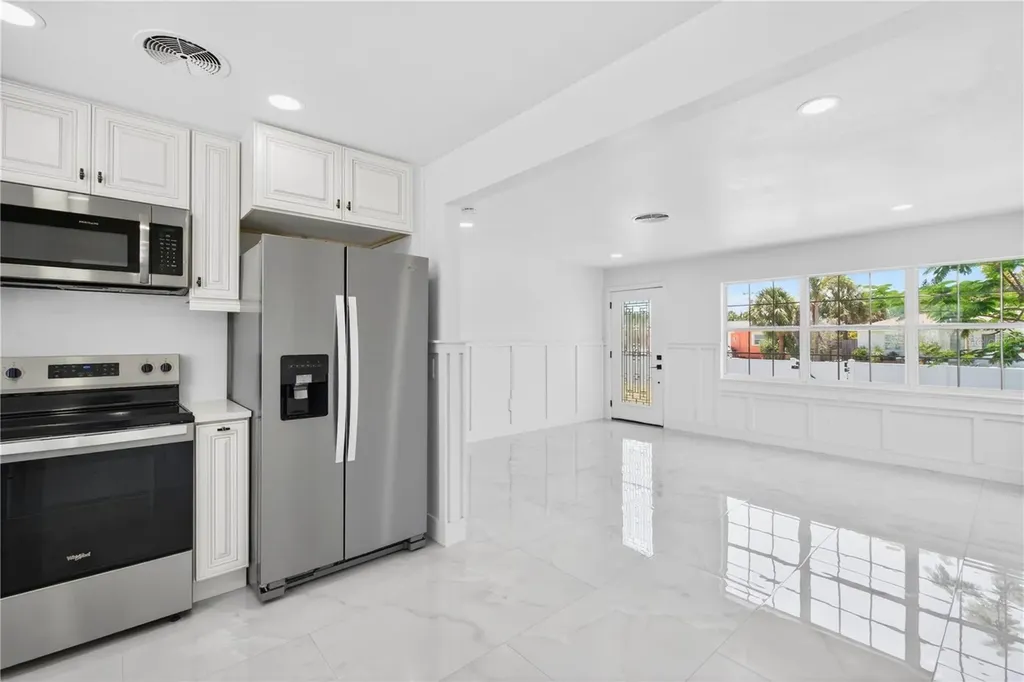 260 42nd Avenue St Pete Beach FL 33706