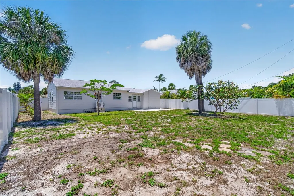 260 42nd Avenue St Pete Beach FL 33706