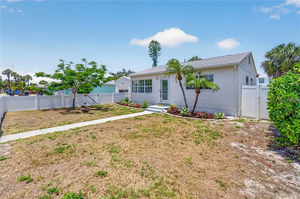 260 42nd Avenue St Pete Beach FL 33706