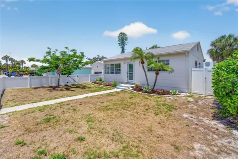 260 42nd Avenue St Pete Beach FL 33706