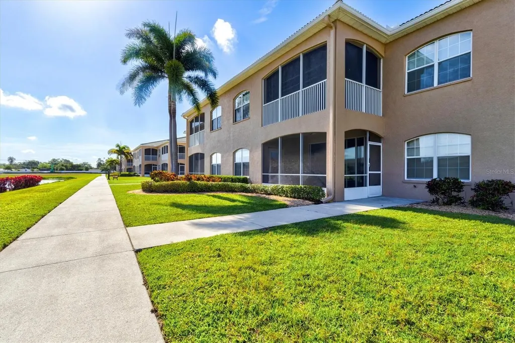 6626 7th Avenue Circle W Bradenton FL 34209