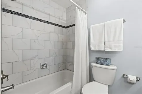 6626 7th Avenue Circle W Bradenton FL 34209